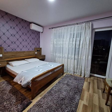 Evropa Bed & Breakfast Gracanica Exterior photo